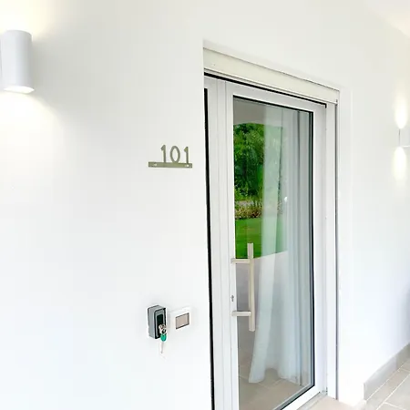 Tenuta57 - Nuovissimo - Immerso Nella Tranquillita - Pochi Minuti Dal Mare Di - Private Parking - Free Wi-fi Appartement Terracina